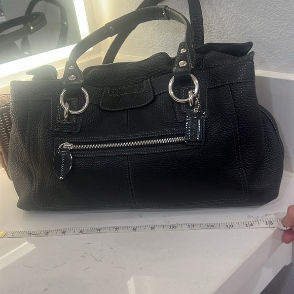 Coach Elegant Black pebble Leather Handbag w silver hardware - Picture 6 of 17